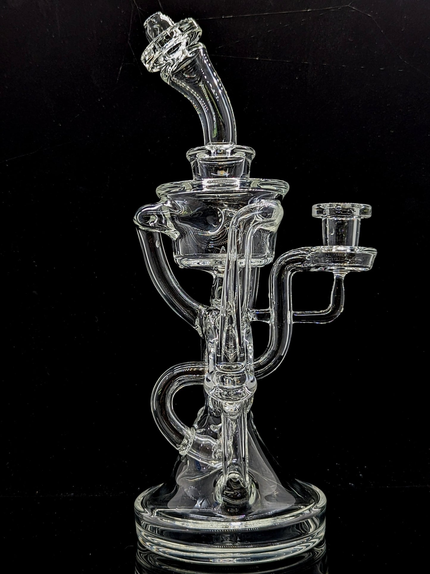 Horned donut recycler